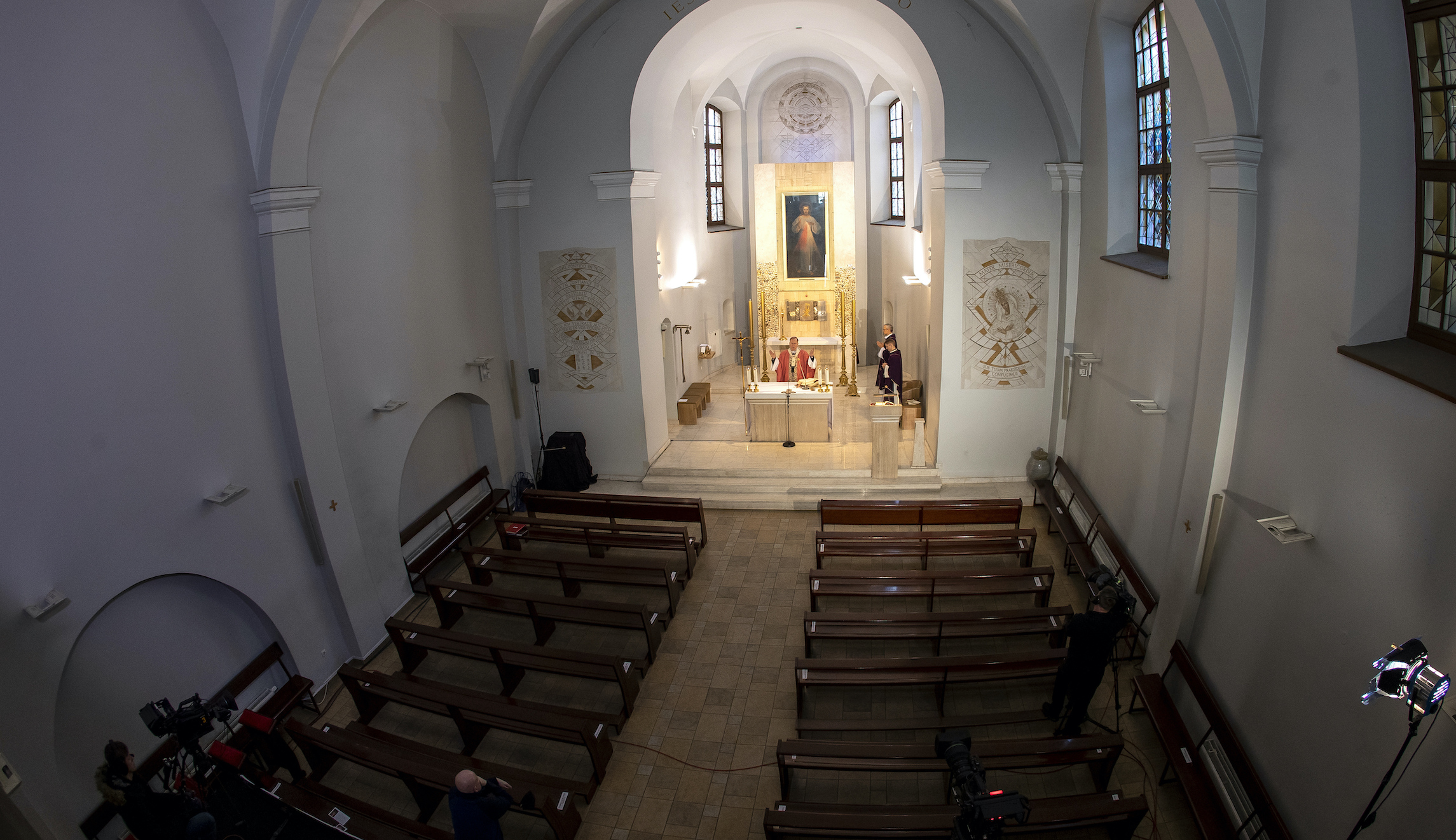 Churches won’t be ‘packed’ for Easter despite Trump call