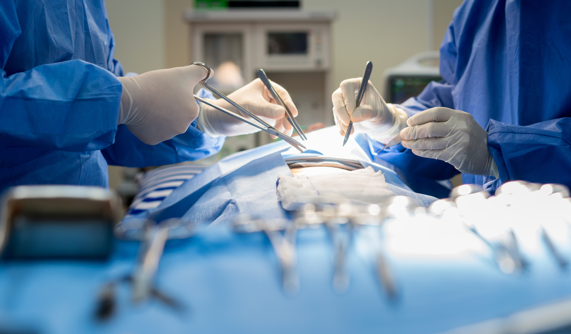 Medical device makers influence surgeons with billions in payments
