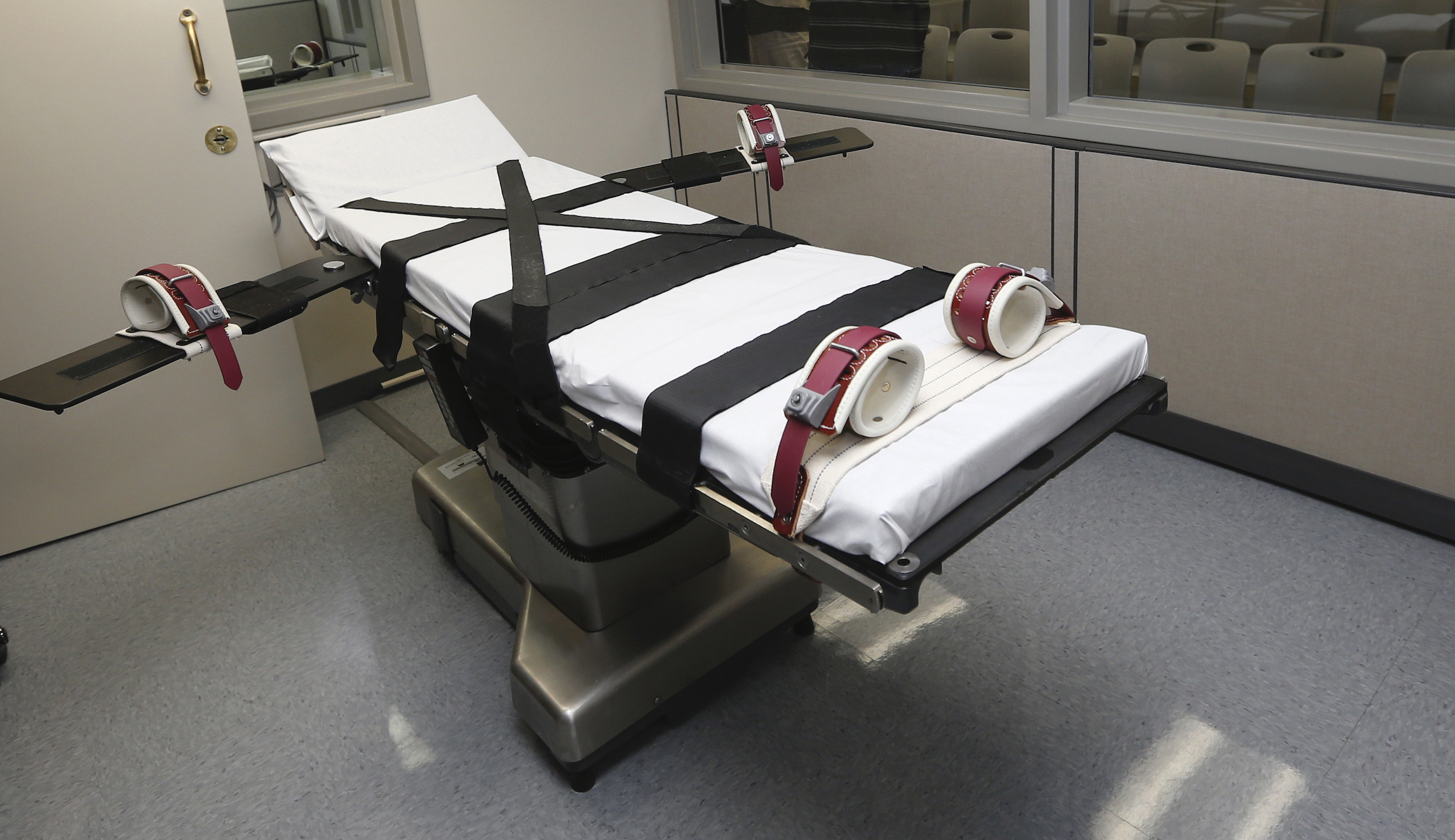 Supreme Court declines request for stay on first federal execution of a woman in 67 years