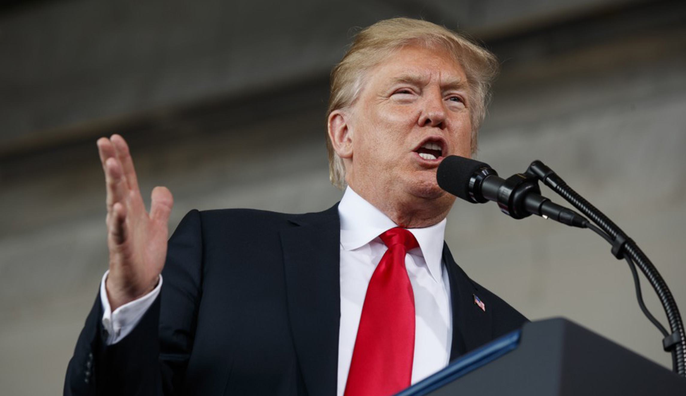 Trump slams the media for not covering illegal immigrant abuses under Obama
