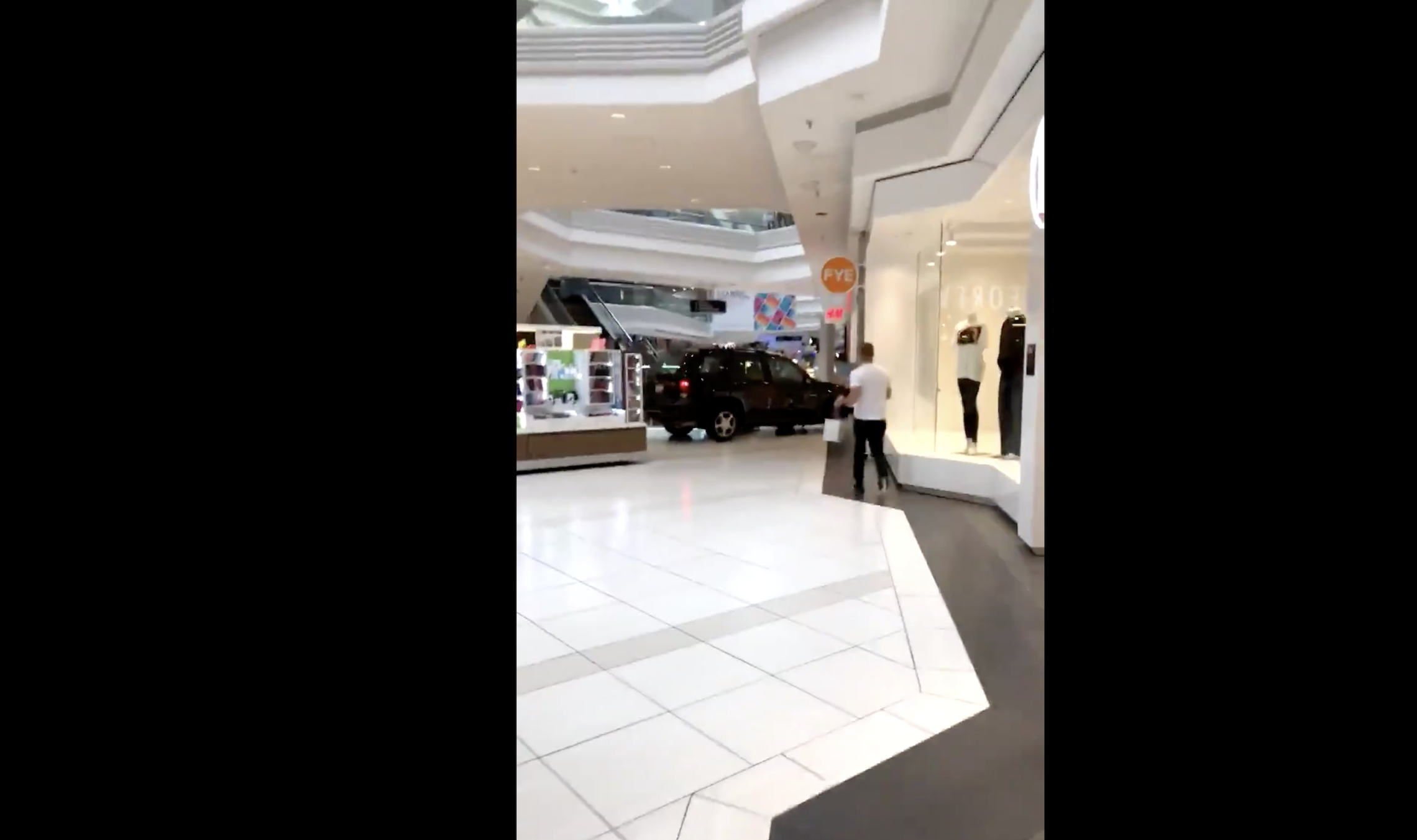 SUV plows through Chicago-area mall