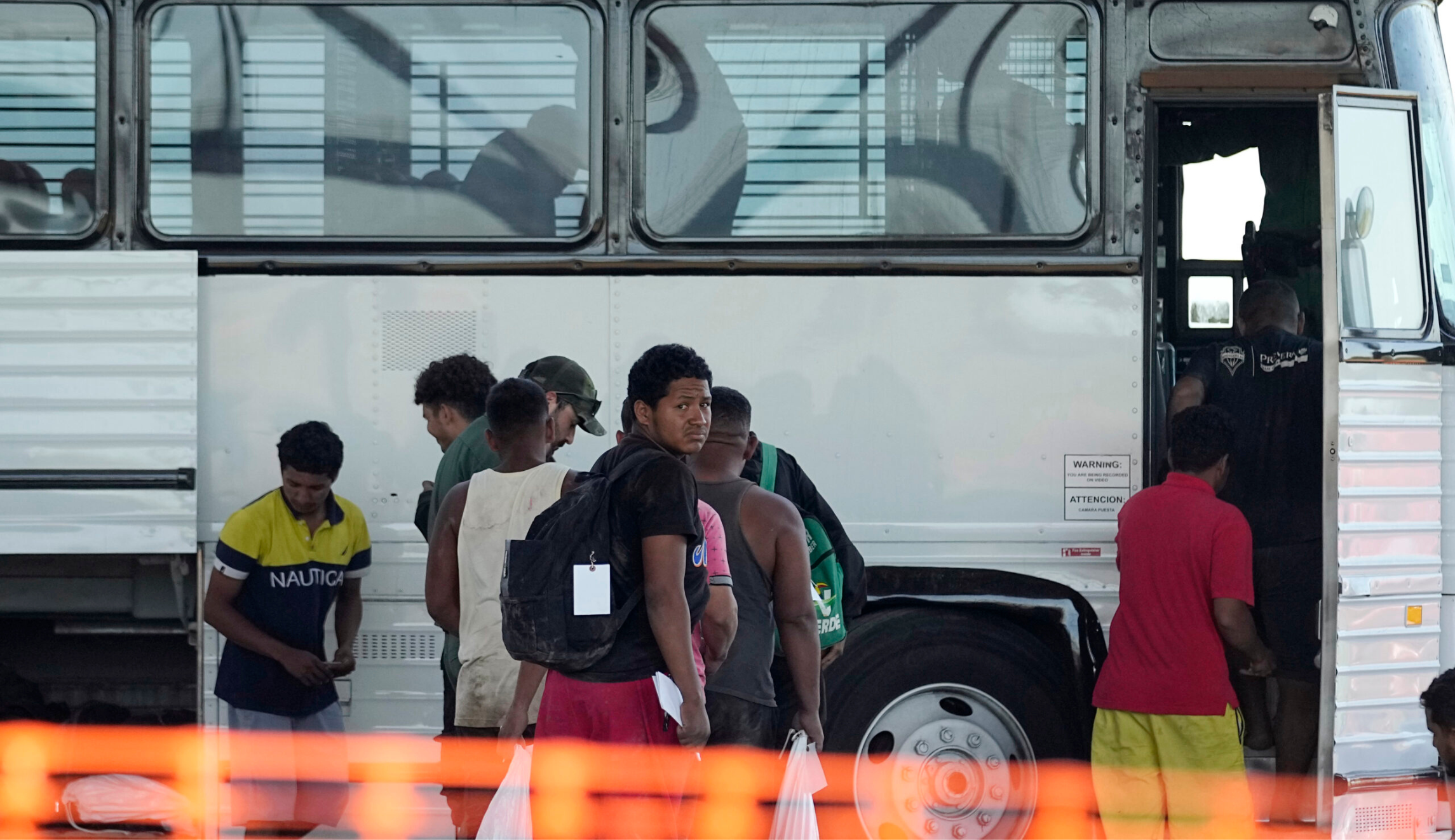Texas falls short of donations needed to help pay for busing immigrants: Abbott collects less than 1% of projected cost