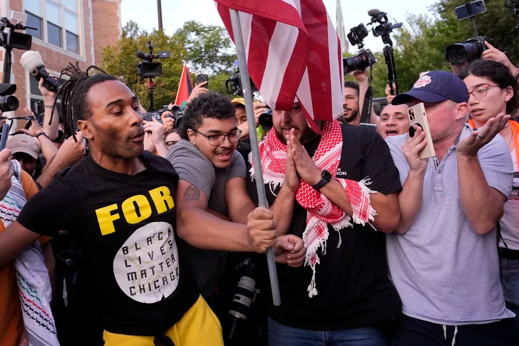 Justice Department deployed to police DNC ceasefire protests