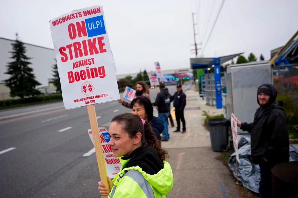 Latest talks between Boeing and its striking machinists break off without progress, union says