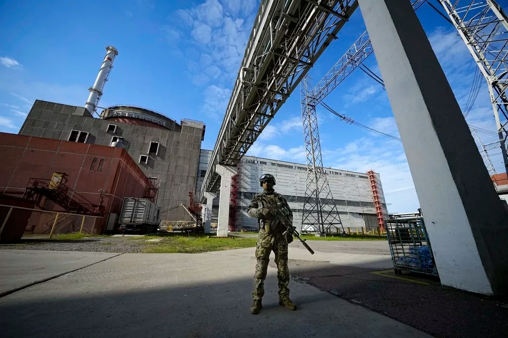 Ukraine warns of Russian attack on nuclear plants