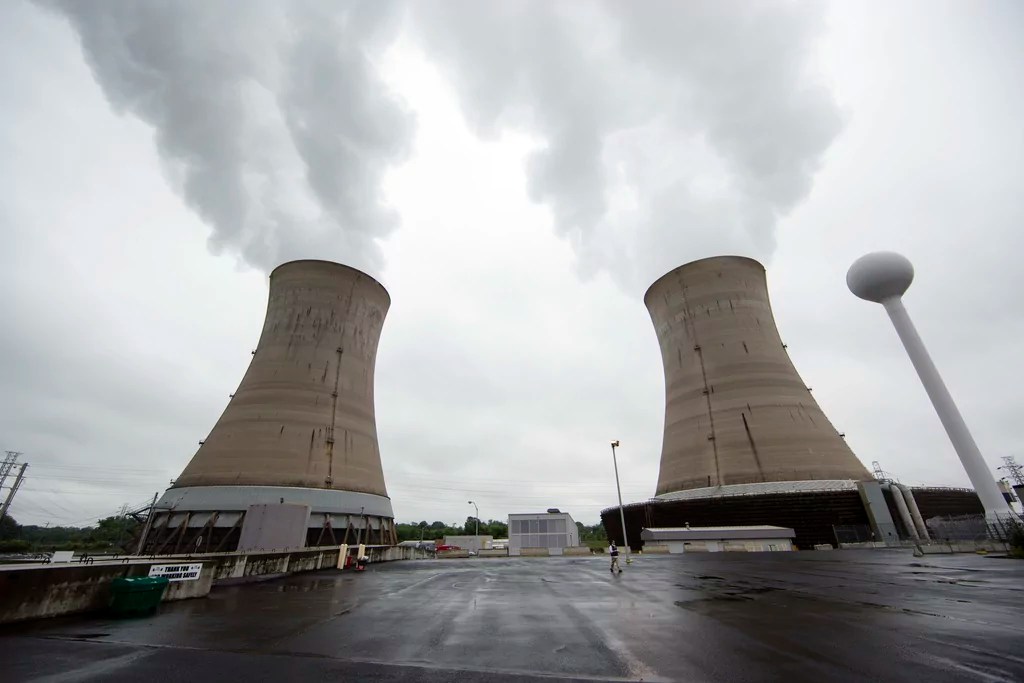 Utility weighs reviving Iowa nuclear plant as demand soars from data centers