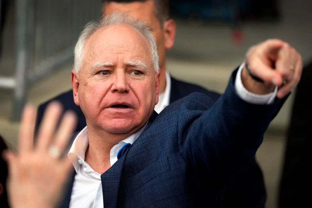 Walz tries to separate Harris from Biden in policy differences