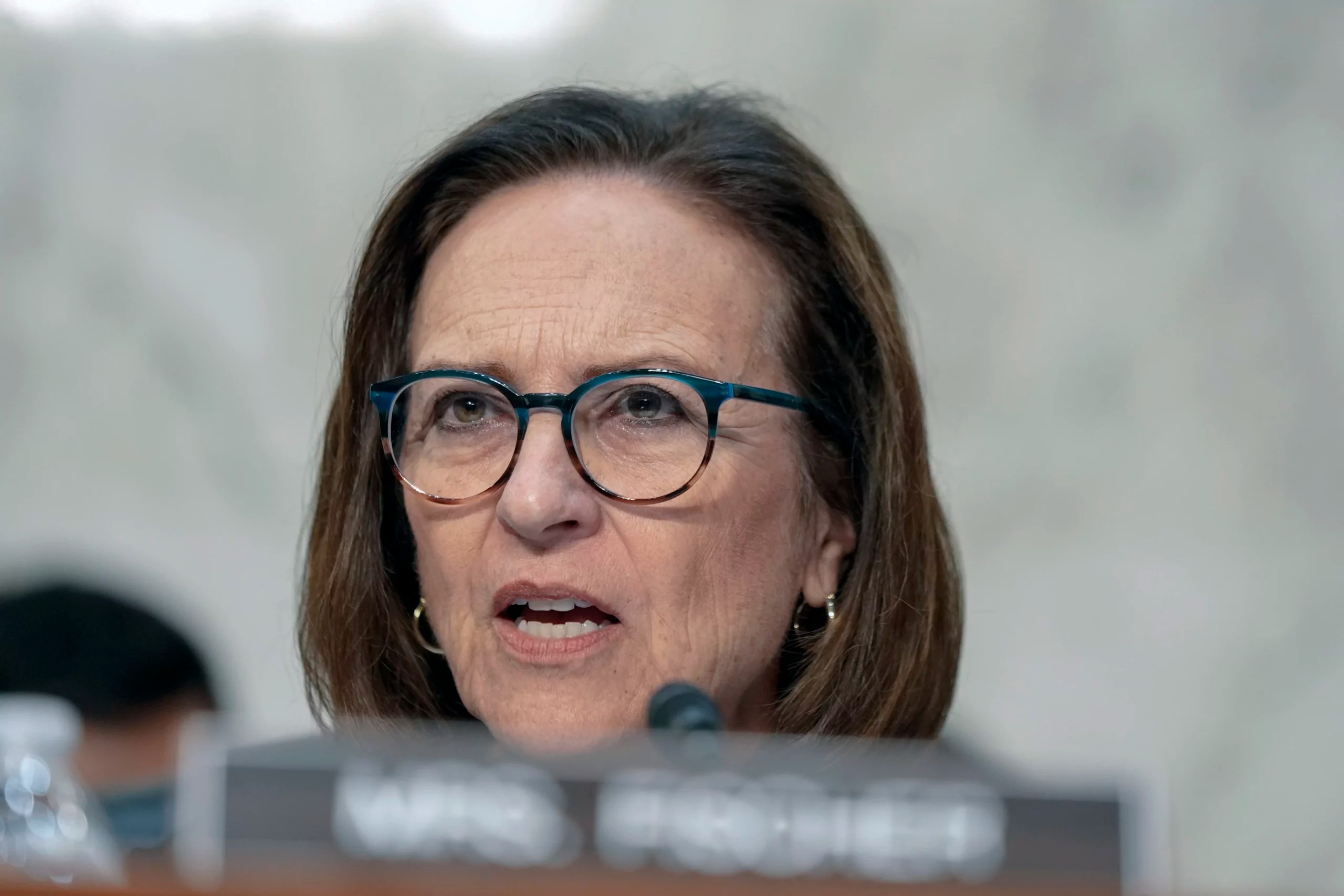 Fischer bounces back in Nebraska Senate race after initial GOP panic