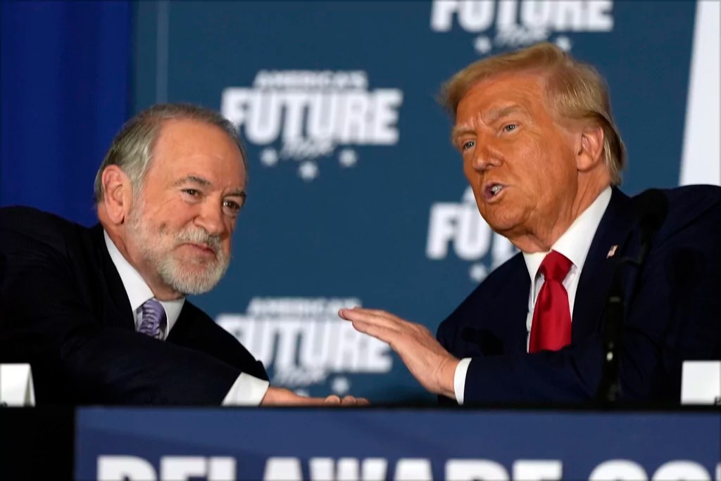Mike Huckabee named as US ambassador to Israel for Trump administration