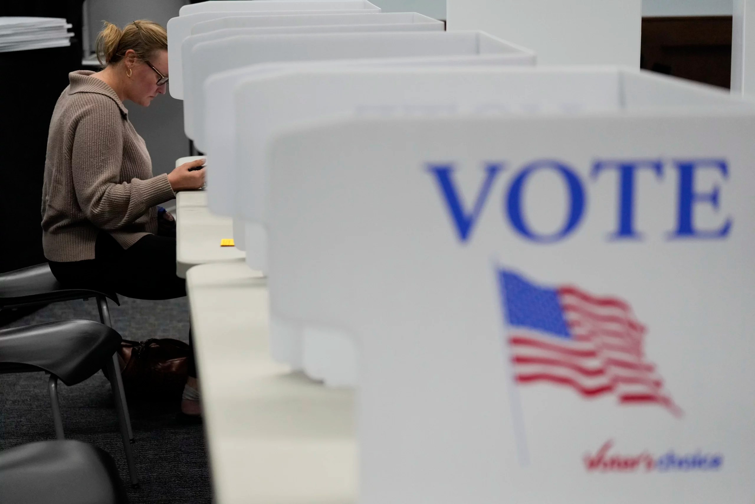Louisiana moves to closed primary system, will no longer recognize independents