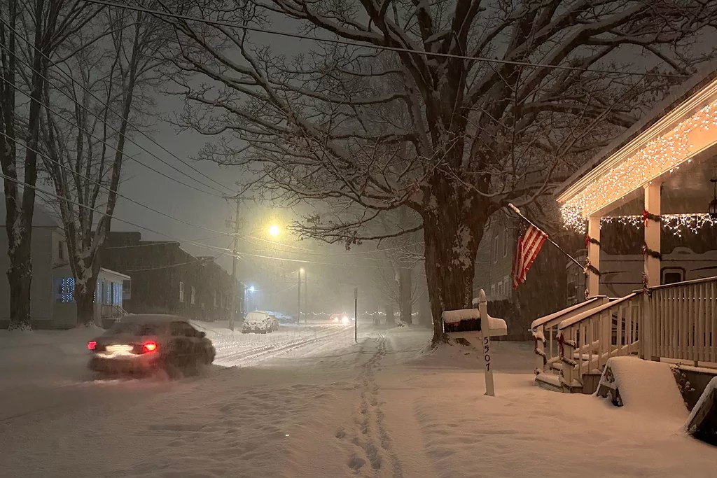 Great Lakes, Plains and Midwest forecast to be hit with snow and dangerous cold into next week