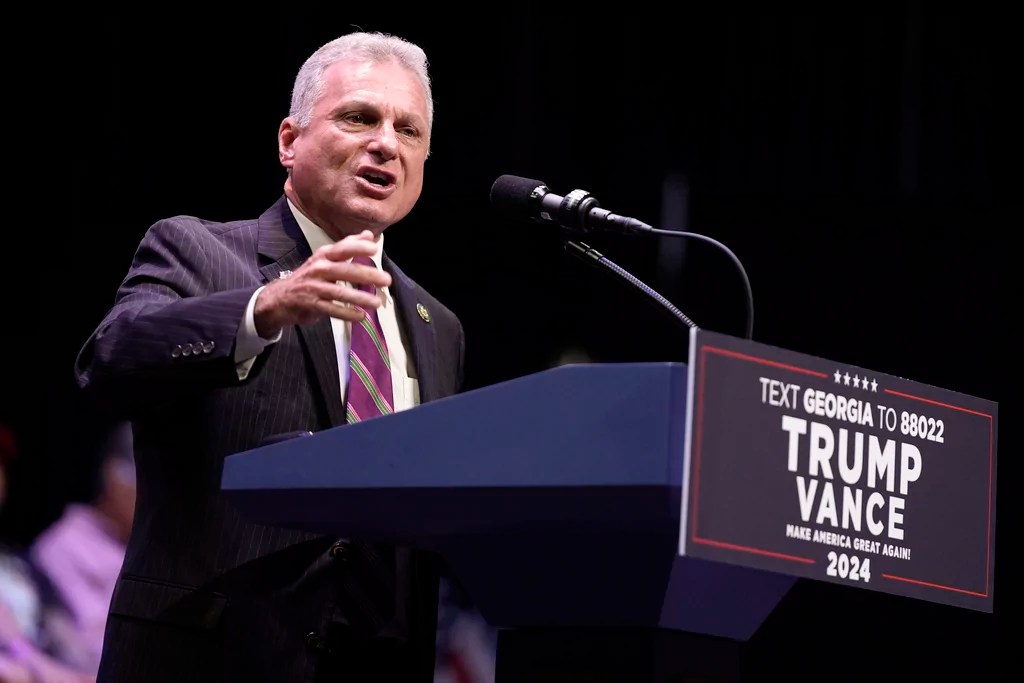 Georgia voters press GOP congressman over concerns about Elon Musk, DOGE