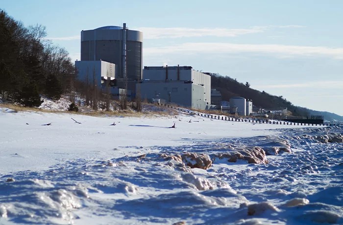 Federal regulators clear pathway for shuttered Michigan nuclear plant to restart 