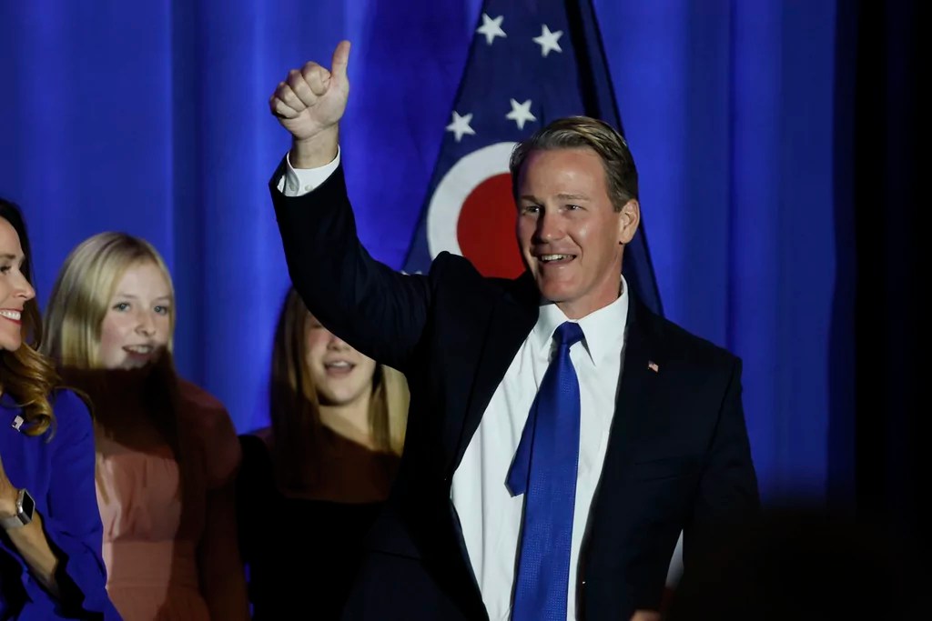 Senate swears in Rubio and Vance replacements, bringing GOP to full majority