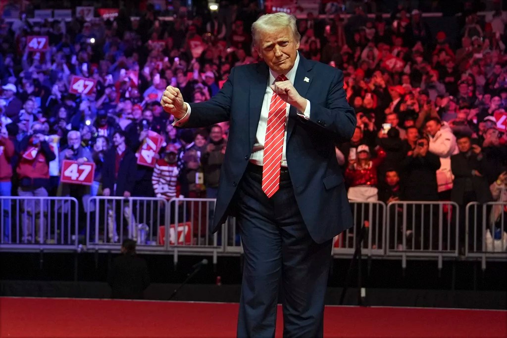 Donald Trump, the showman, returns to the White House