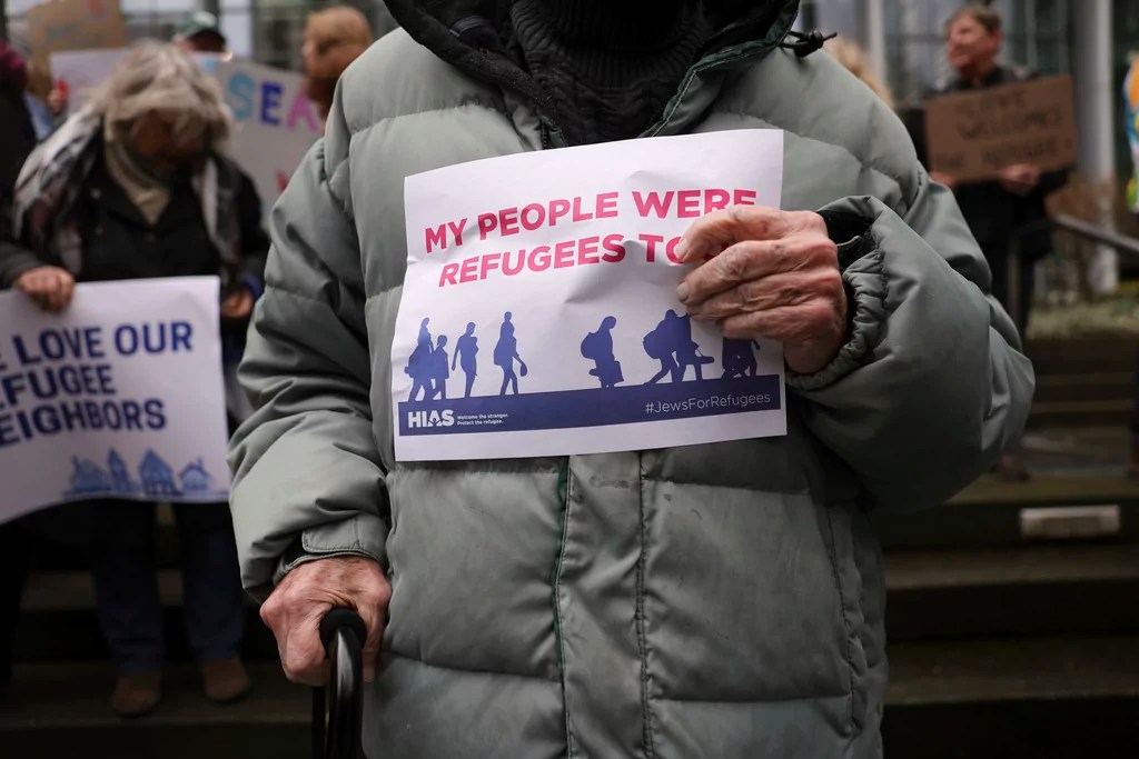 Federal judge blocks Trump’s refugee ban for now