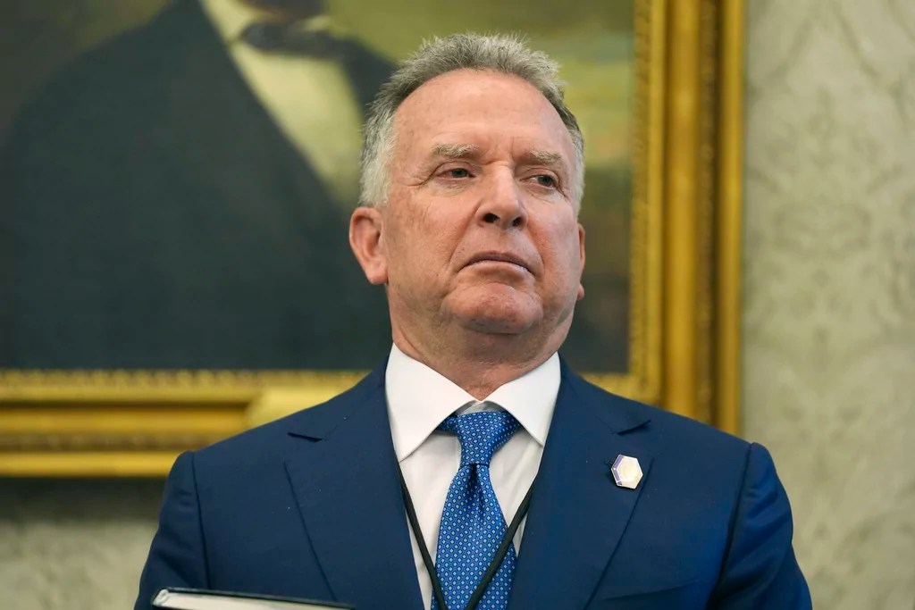Mike Waltz’s signal of Steve Witkoff’s ascendancy