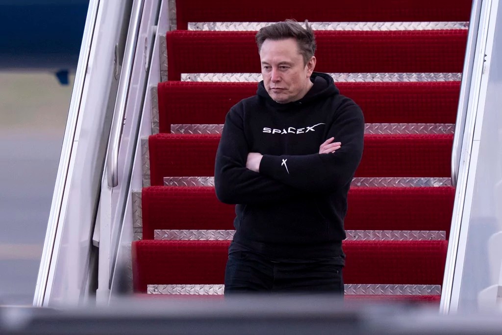 Wisconsin attorney general sues Elon Musk over $1 million payments to voters