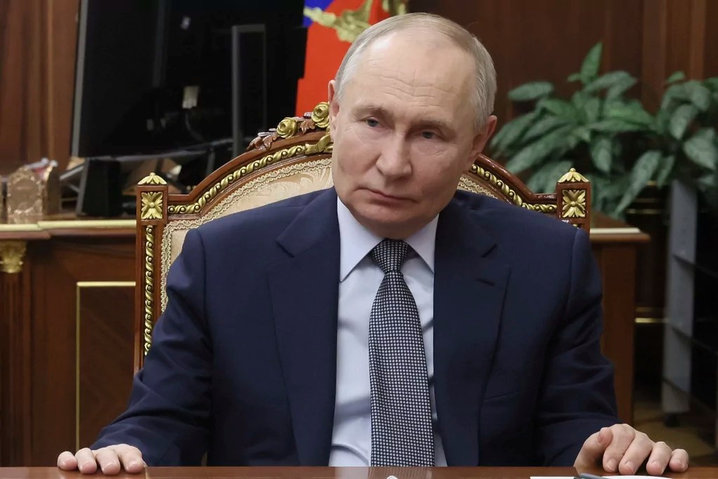 Kremlin warns Ukraine peace will be ‘time-consuming’ but Putin ‘open’ to Trump talks