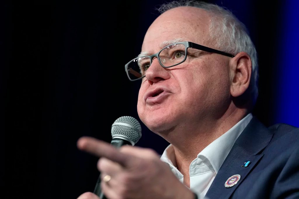 Tim Walz living ‘sad existence’ for cheering Tesla stock tumble: Karoline Leavitt