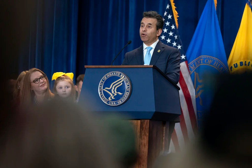 FDA to require clinical trials for COVID boosters for healthy adults and children