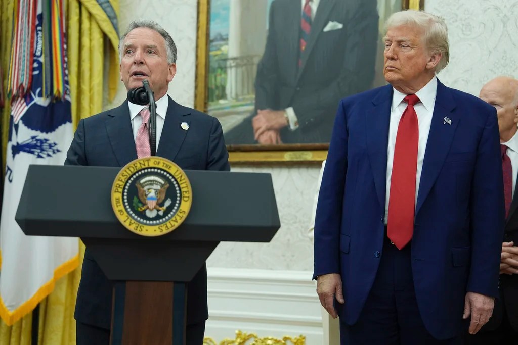 Russian and US officials ratchet up rhetoric as progress on peace stalls