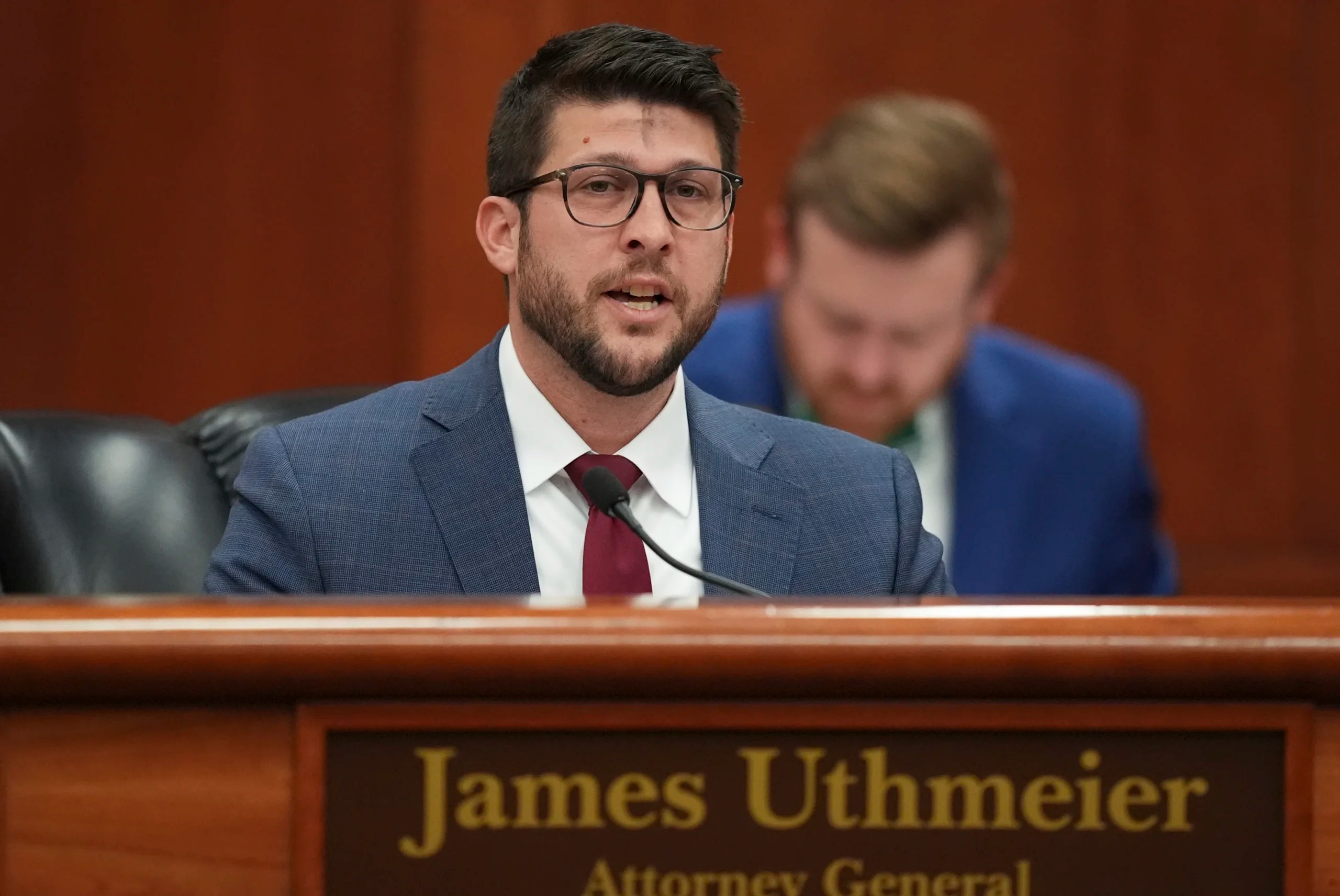 Florida AG says enforcing policy is ‘not the role’ of judges in immigrant arrests